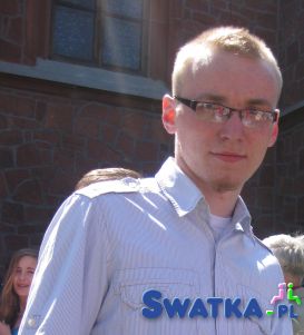 Może nie wyglądam jak Bimber ale mam uczucia i osobowość ,jak jest tu ktoś kto nie patrzy tylko na wygląd to pisać ***