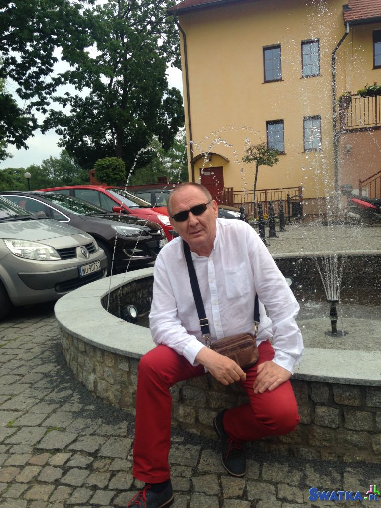 Czarno-białe serwisy randkowe